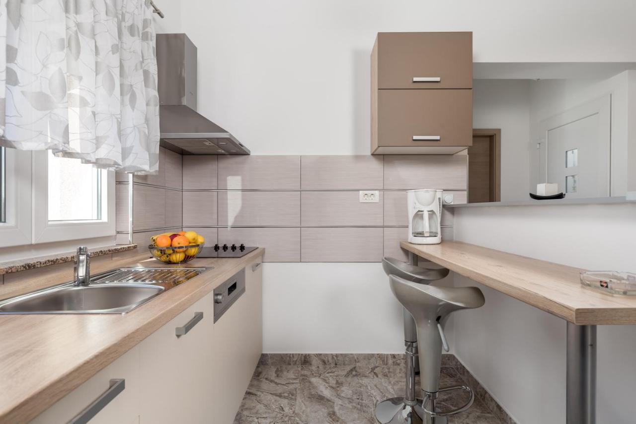 Apartment Dani-E.L. Kastav Eksteriør billede